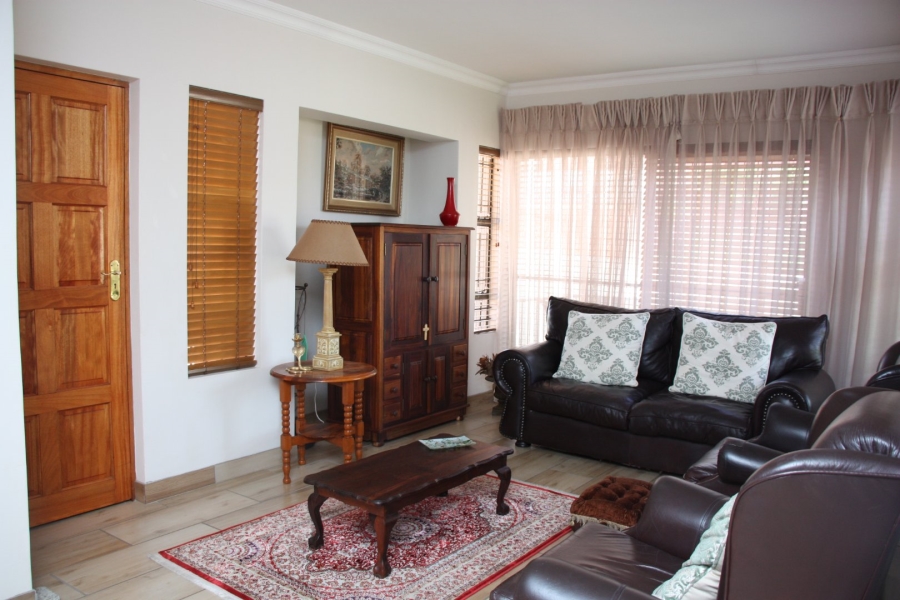 1 Bedroom Property for Sale in Langenhovenpark Free State